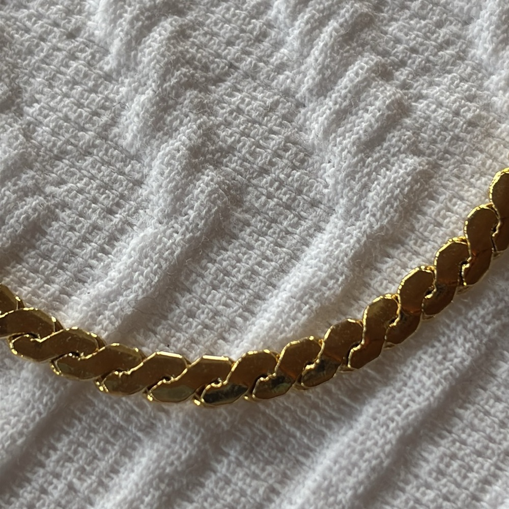 Tie Chain - Picture 2 of 3